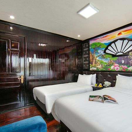 Halong Fantasea Cruise Hotel Ha Long Bagian luar foto