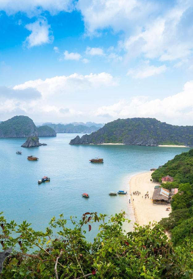 Halong Fantasea Cruise Hotel Ha Long Bagian luar foto