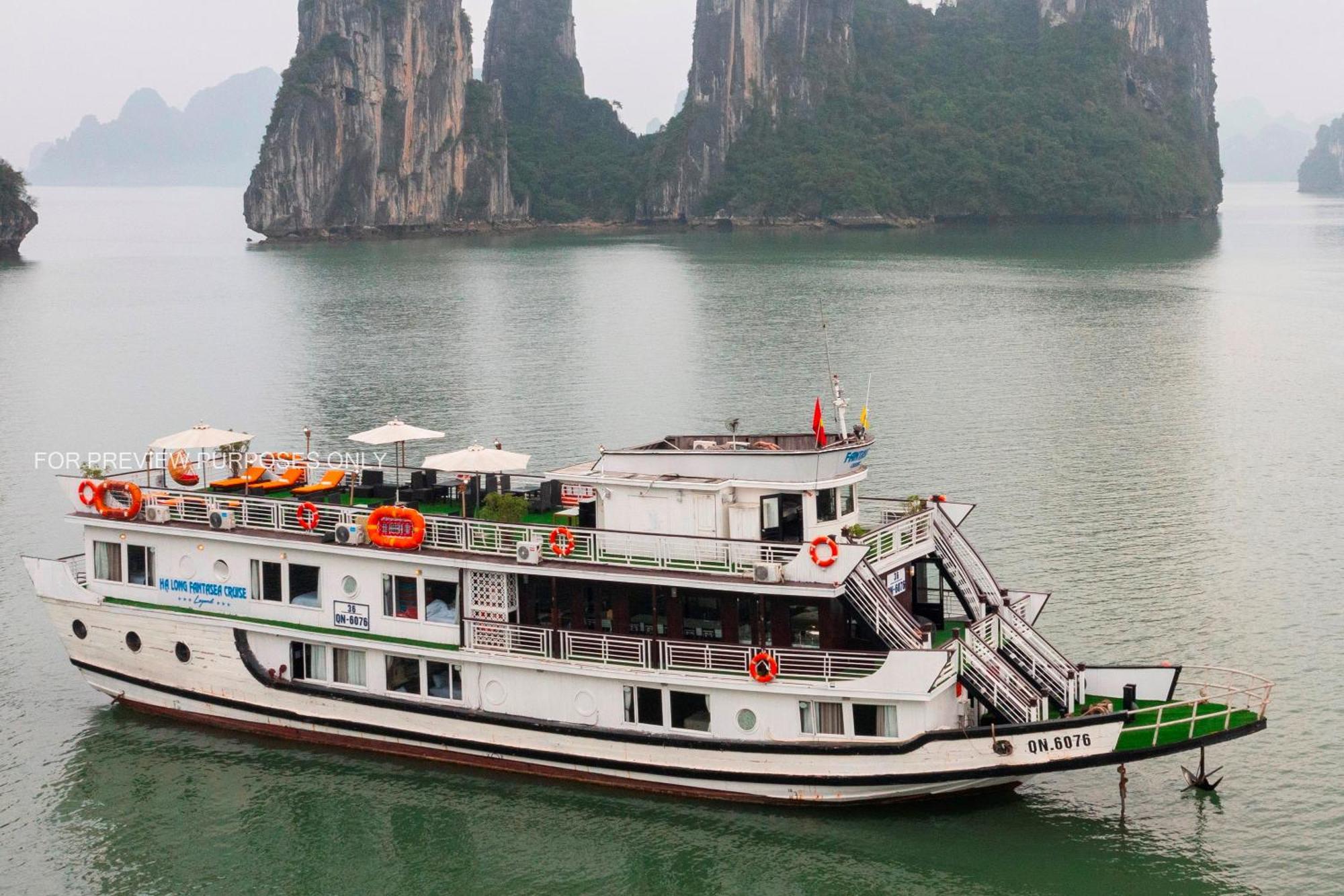 Halong Fantasea Cruise Hotel Ha Long Bagian luar foto