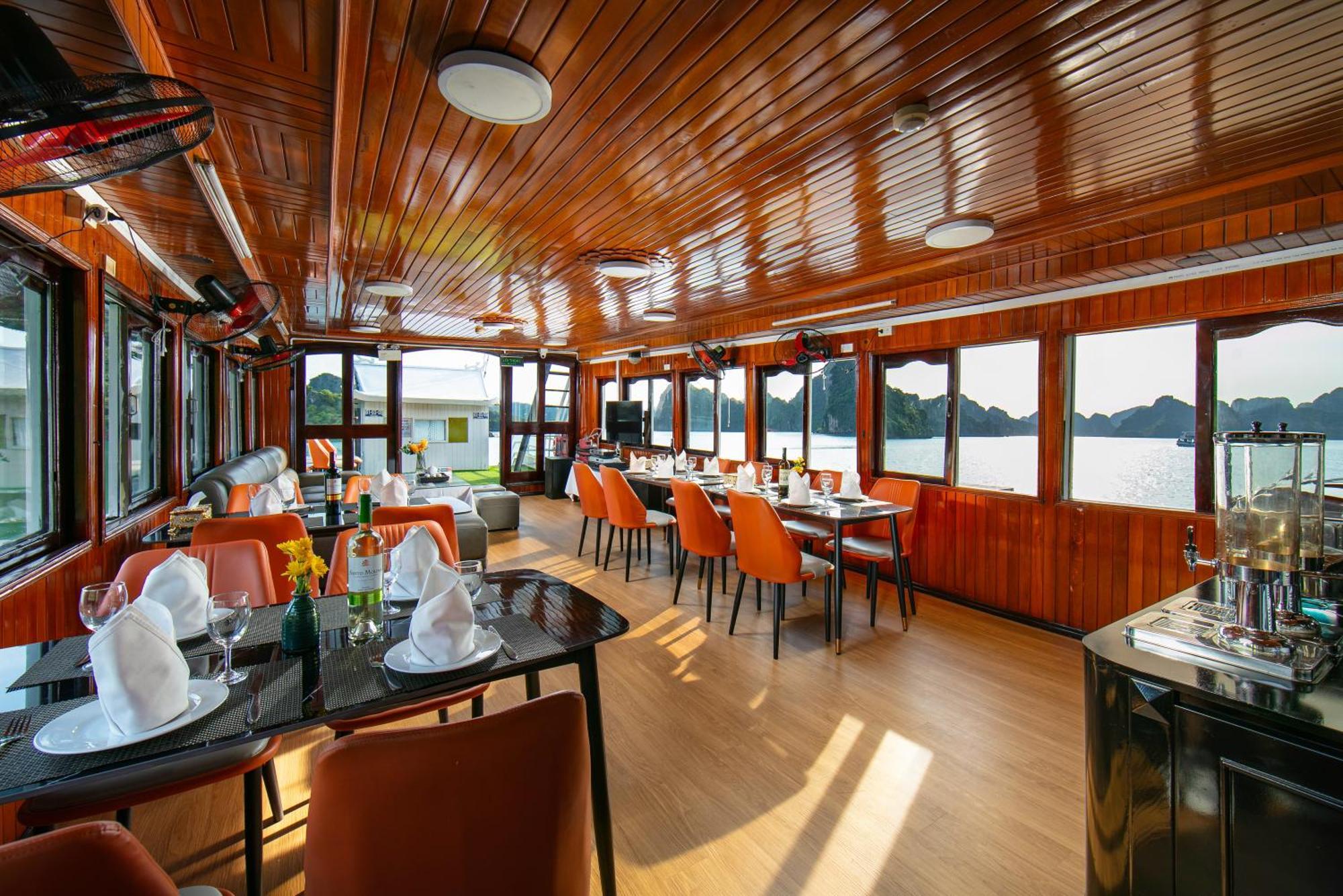 Halong Fantasea Cruise Hotel Ha Long Bagian luar foto